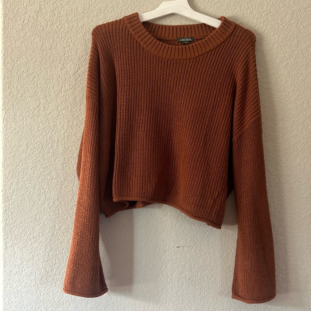 Cropped sweater
